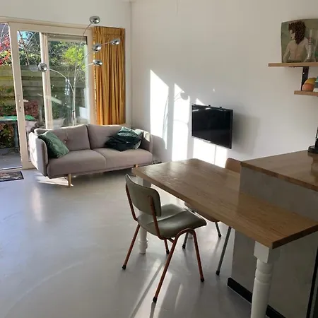 The Corner Tatil Evi Bergen