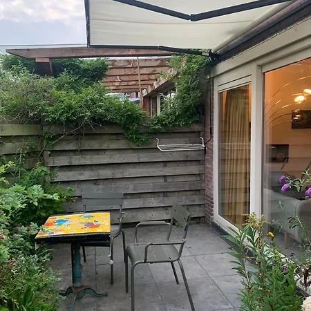 The Corner Tatil Evi